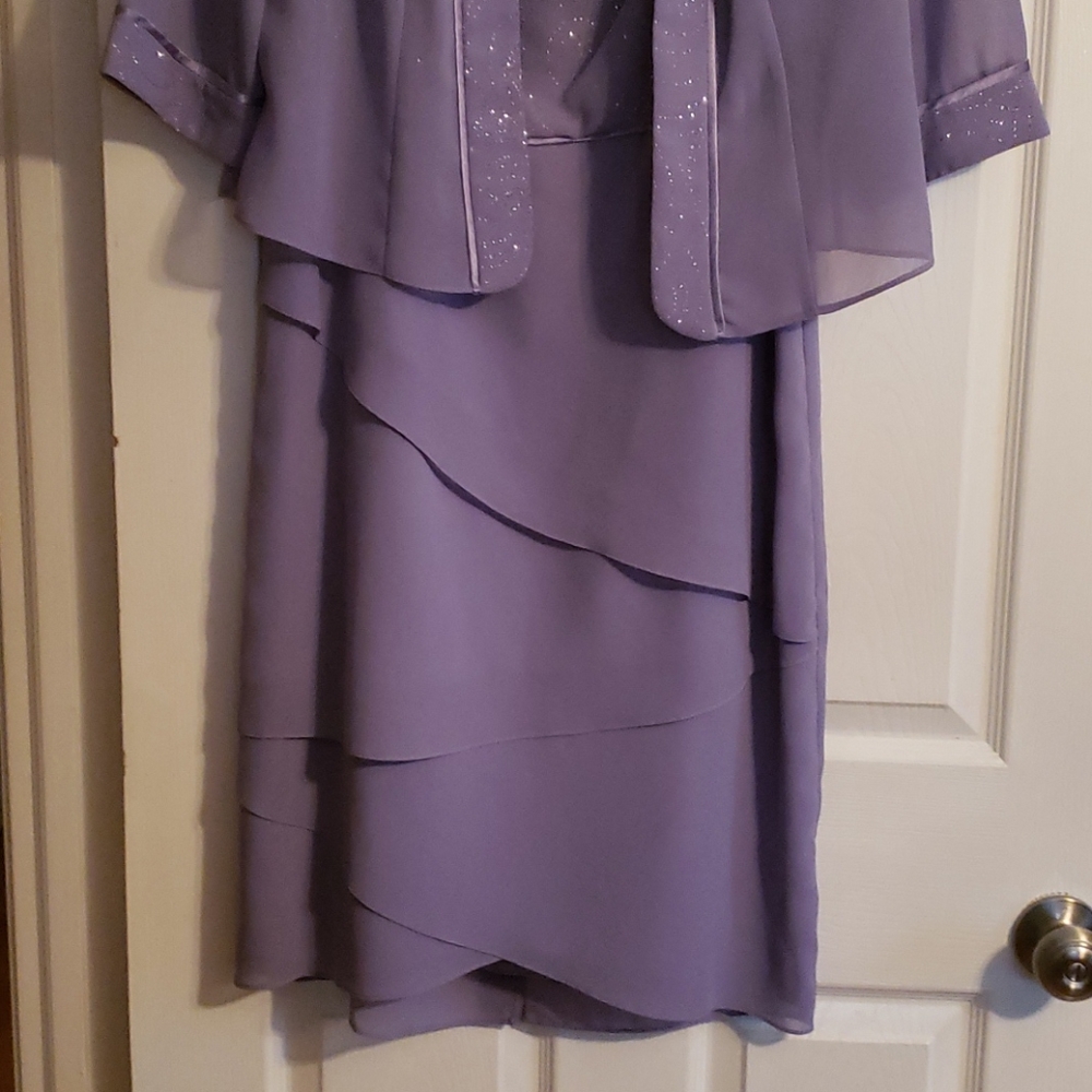 Dress - Picture 3 of 5
